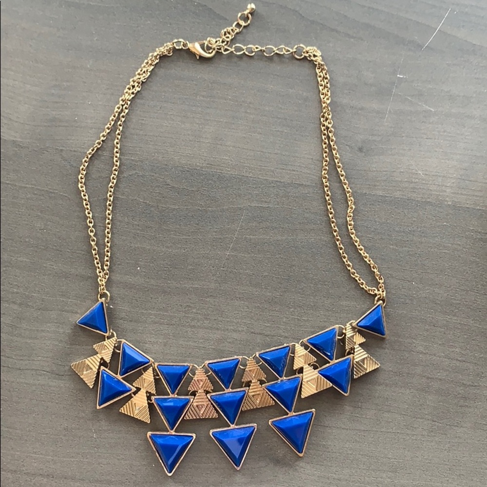 Geometric statement necklace